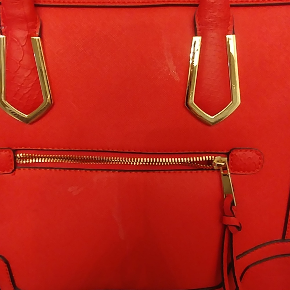 Handbag - Picture 2 of 5